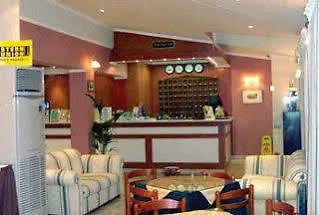 酒店 Planos Beach Aparthotel 蒂锡利维