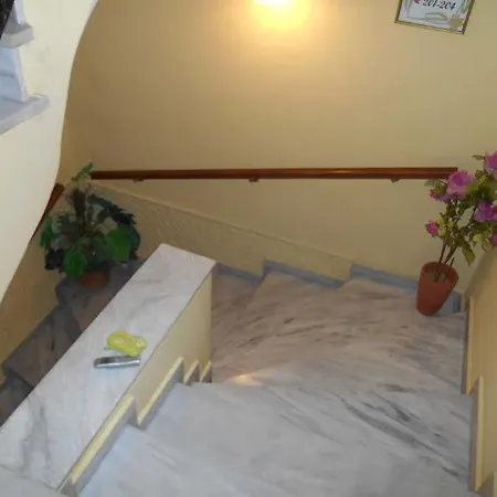 Hotel Planos Beach Aparthotel 3*